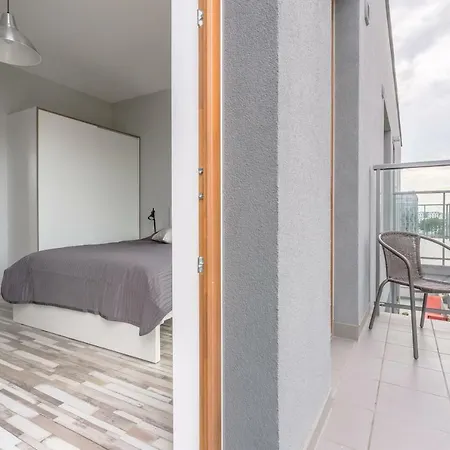 Chill Wola Center Apartman Varsó