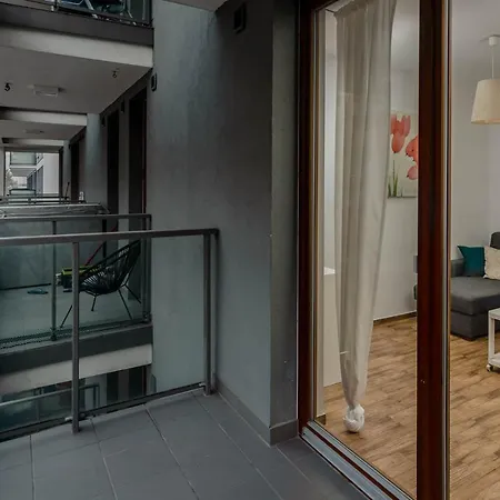 Chill Wola Center Apartamento Varsovia